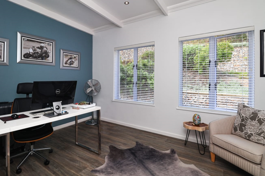 2 Bedroom Property for Sale in Cola Beach Western Cape